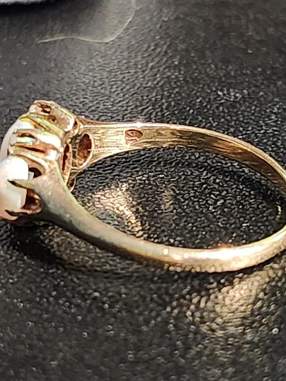Vintage Opal Three-Stone Ring in White Opal and 14 K Gold